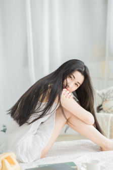 大胸美女姐姐